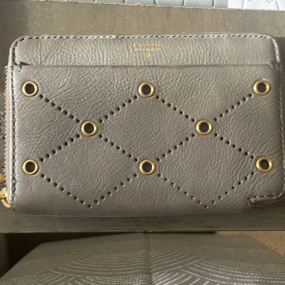 Fossil wallet